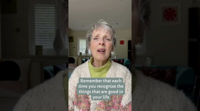 Train Your Brain to be Happy | Linda Hall Meditation | #shortmeditation